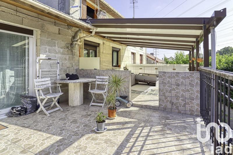 Maison - 135 m² - 5 pièces