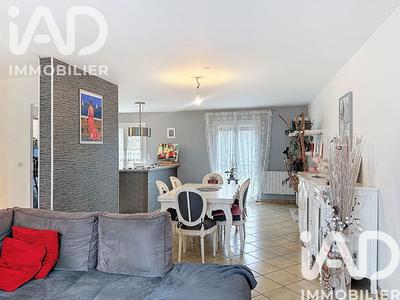 Maison - 84 m² - 5 pièces