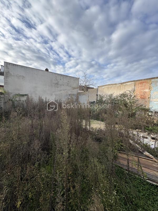 Immeuble - 187 m² - 9 pièces