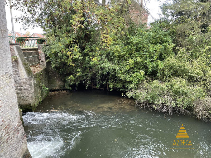 Local d'activités - 523 m²