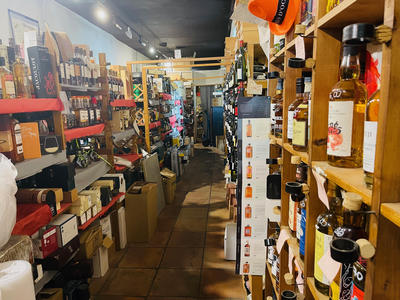 Fonds de commerce - Magasins - 150 m²