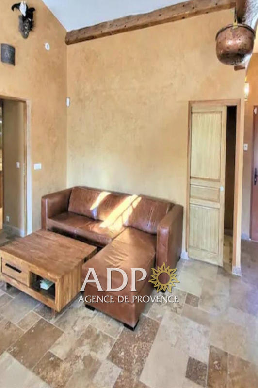 Maison - 200 m² - 5 pièces