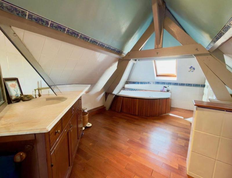 Propriété - 173 m² - 7 pièces