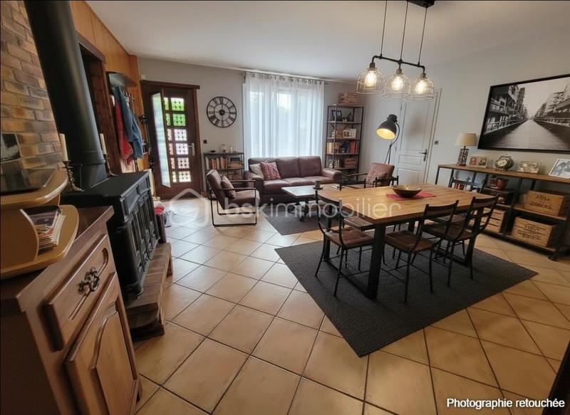 Maison - 88 m² - 4 pièces