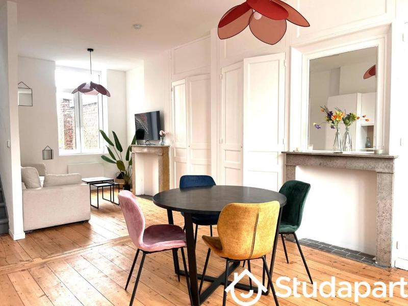 Chambre - 10 m² - 1 pièce