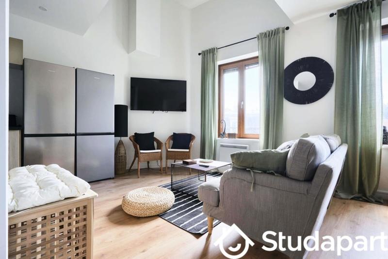 Chambre - 12 m² - 1 pièce