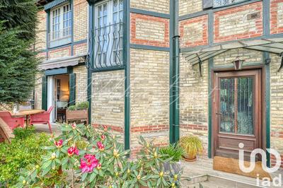 Maison de ville - 130 m² - 6 pièces