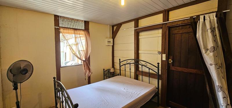 Maison - 88 m² - 5 pièces