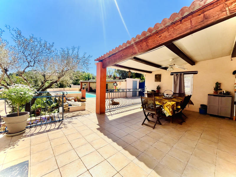 Villa - 140 m² - 5 pièces