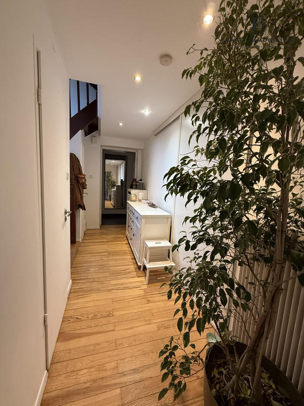 Maison - 155 m² - 6 pièces