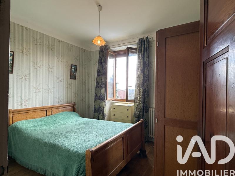 Maison - 273 m² - 9 pièces