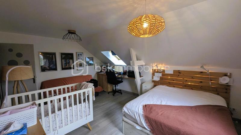 Maison traditionnelle - 145 m² - 5 pièces