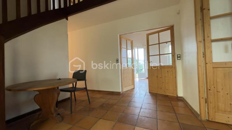 Maison - 136 m² - 6 pièces