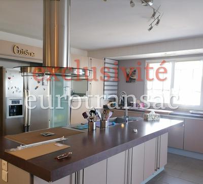 Maison - 134 m² - 4 pièces