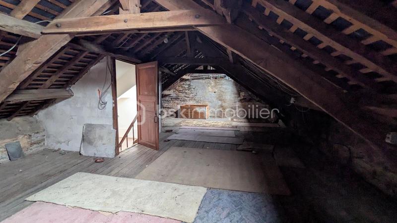 Maison en pierre - 84 m² - 3 pièces