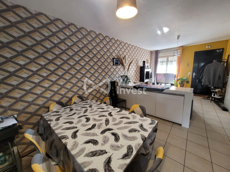 Maison - 80 m² - 4 pièces