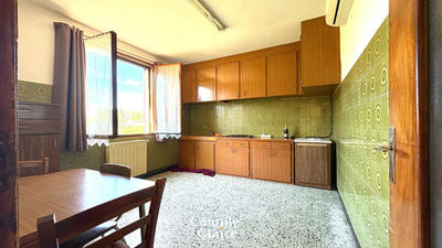 Appartement - 95 m² - 4 pièces