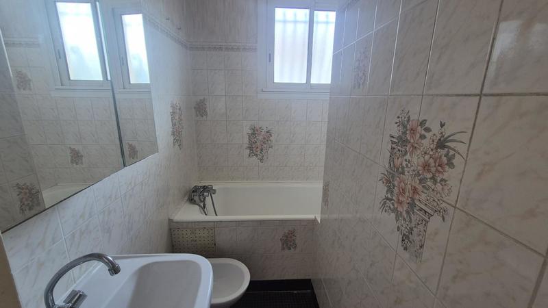 Maison - 104 m² - 5 pièces