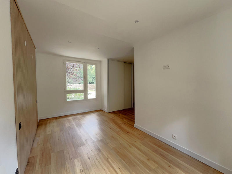 Maison - 83 m² - 5 pièces