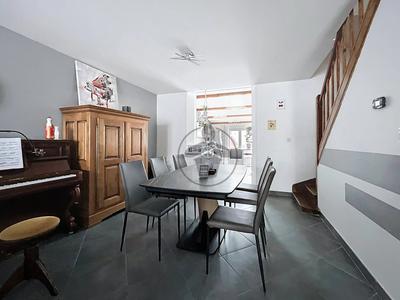 Maison - 100 m² - 4 pièces