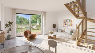 Maison - 93 m² - 4 pièces