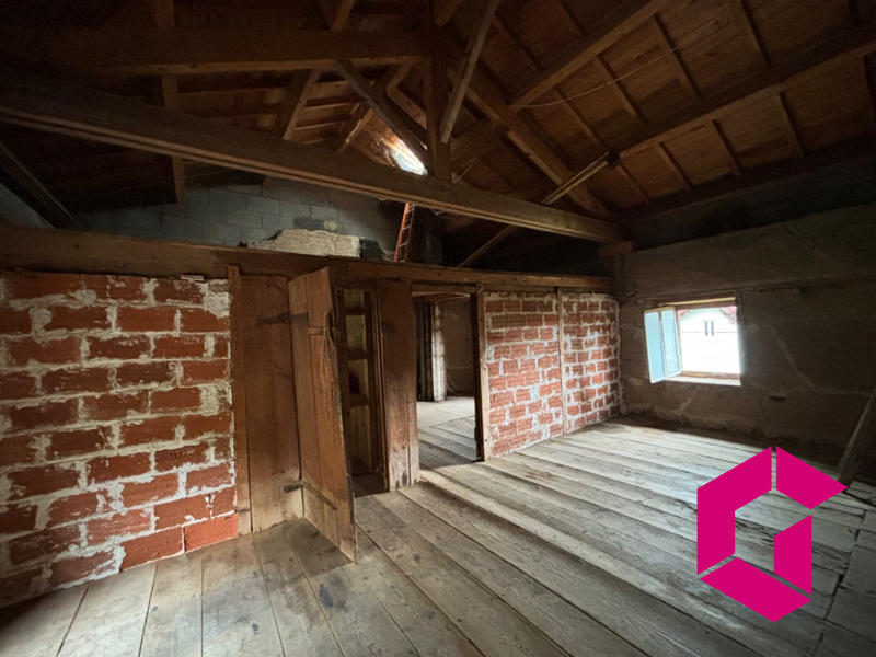 Maison - 170 m² - 10 pièces