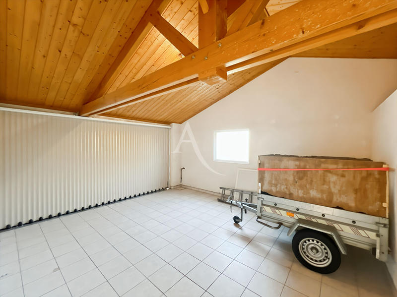 Maison - 166 m² - 5 pièces