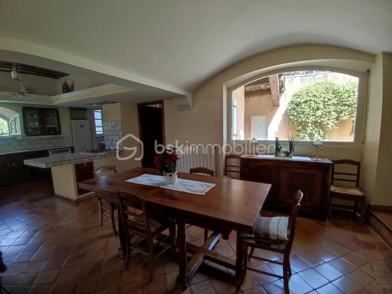 Villa - 150 m² - 5 pièces