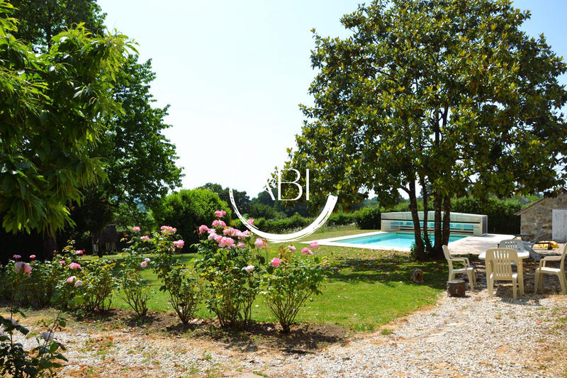 Maison ancienne - 230 m² - 9 pièces