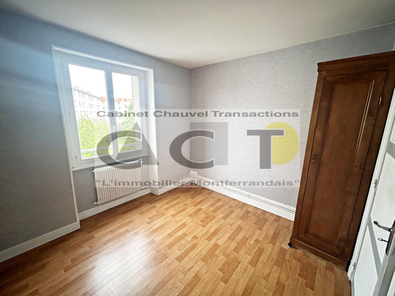 Appartement - 65 m² - 4 pièces