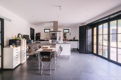 Appartement - 198 m² - 5 pièces