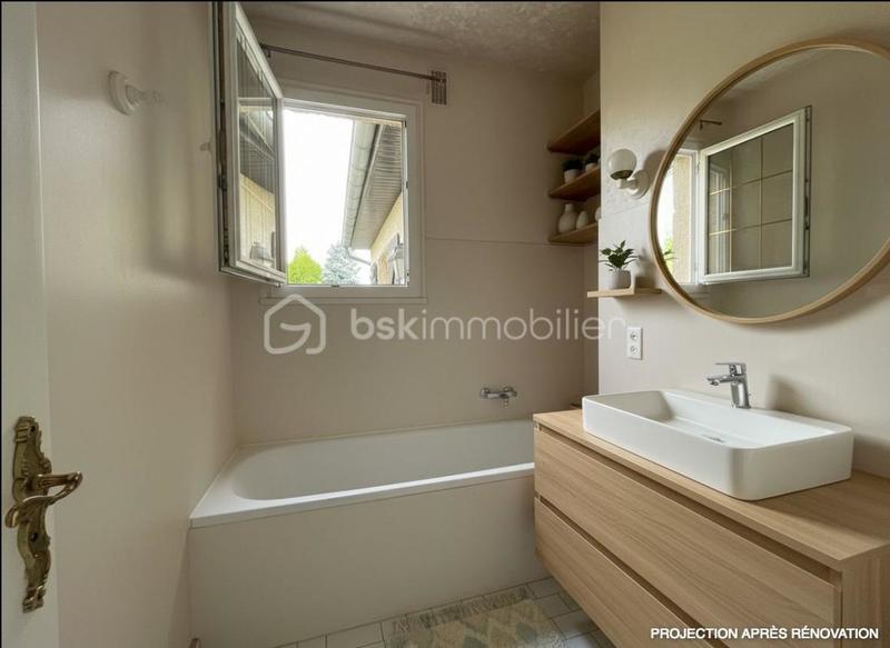 Maison - 90 m² - 4 pièces