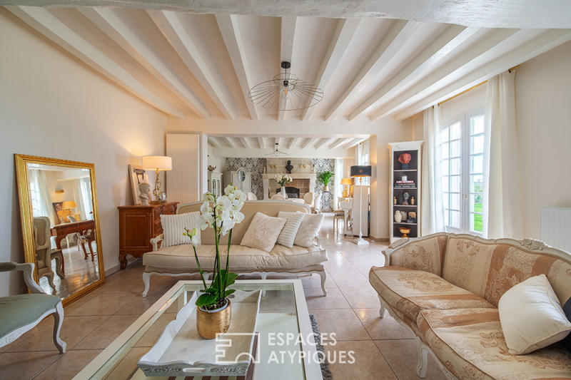 Maison - 207 m² - 8 pièces