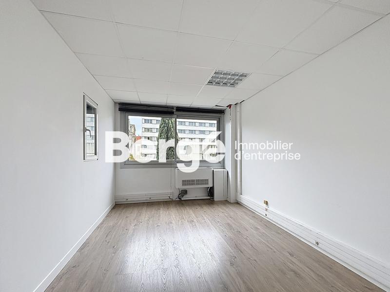 Bureau - 60 m² - 3 pièces