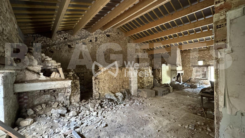 Maison - 200 m² - 2 pièces