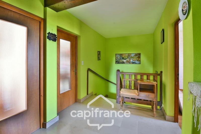 Maison - 257 m² - 10 pièces