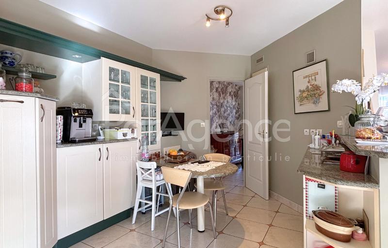 Maison - 143 m² - 4 pièces