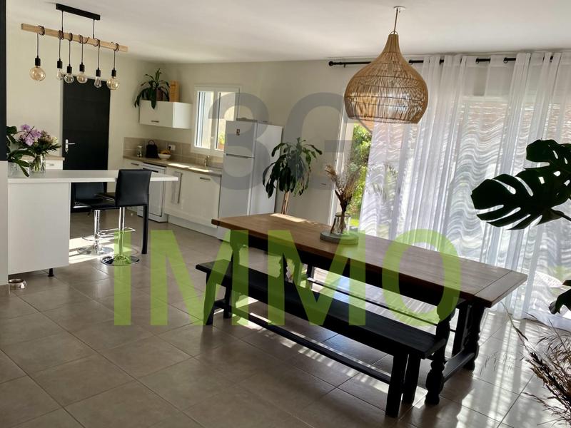 Maison - 100 m² - 4 pièces