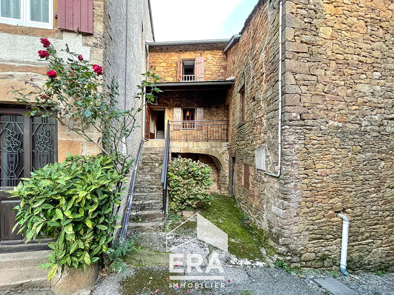 Maison - 121 m² - 5 pièces