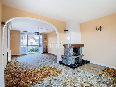 Maison - 121 m² - 4 pièces