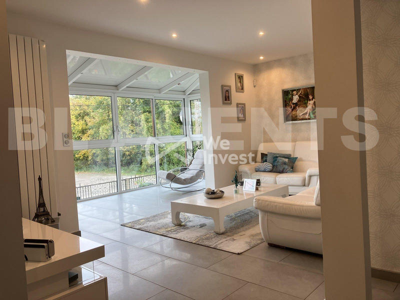 Maison - 176 m² - 6 pièces