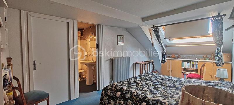 Immeuble - 198 m² - 8 pièces