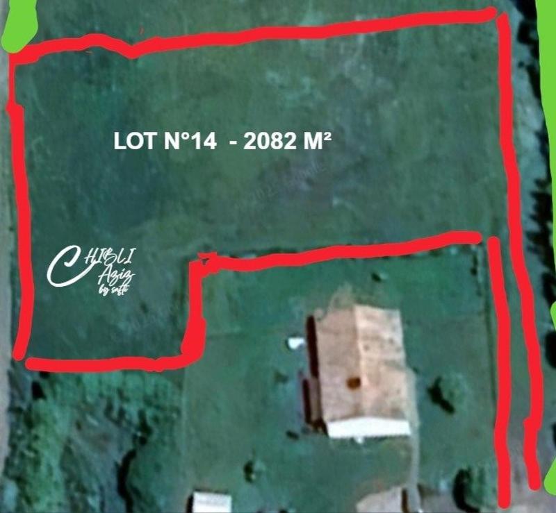 Terrain - 2 082 m²