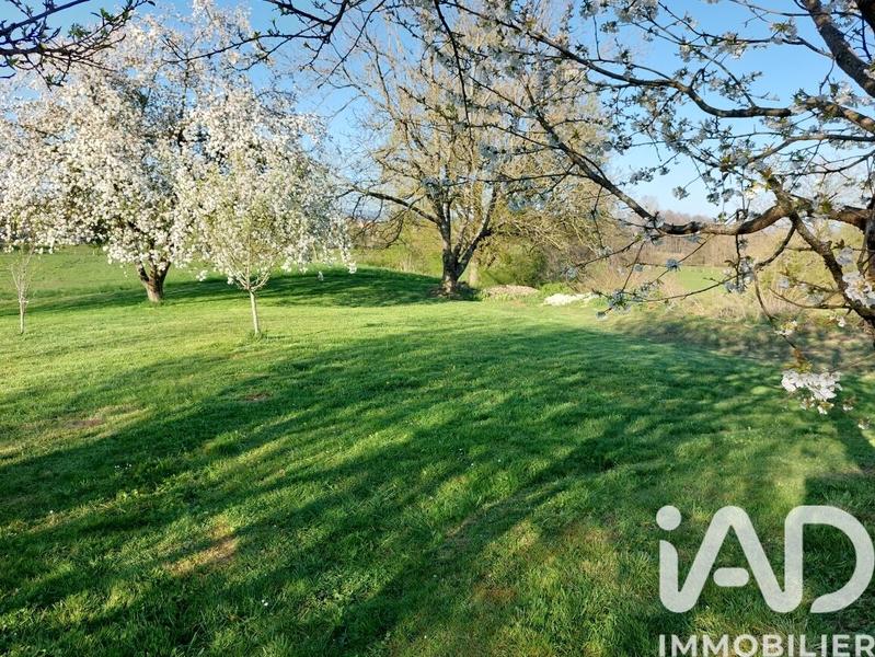 Maison de village - 271 m² - 9 pièces