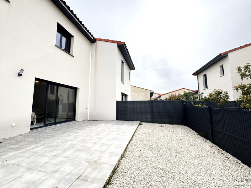 Villa - 87 m² - 4 pièces