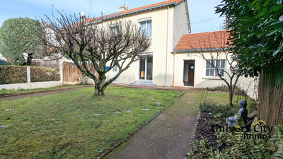 Maison - 74 m² - 4 pièces