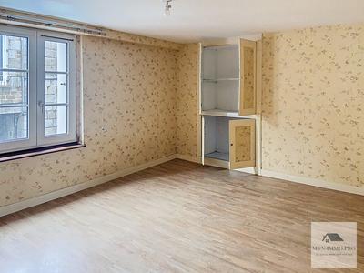 Maison - 63 m² - 5 pièces