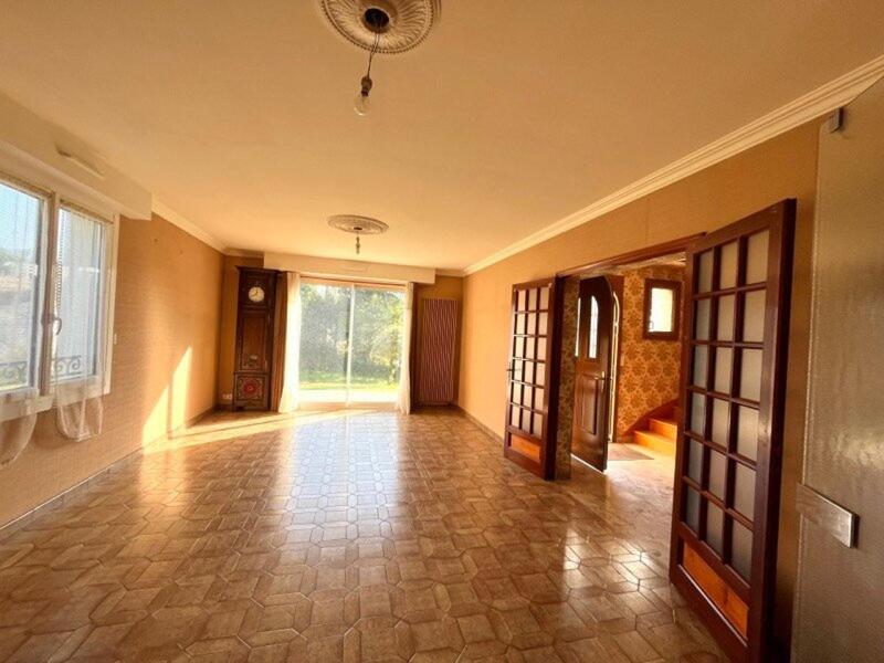 Maison - 168 m² - 8 pièces