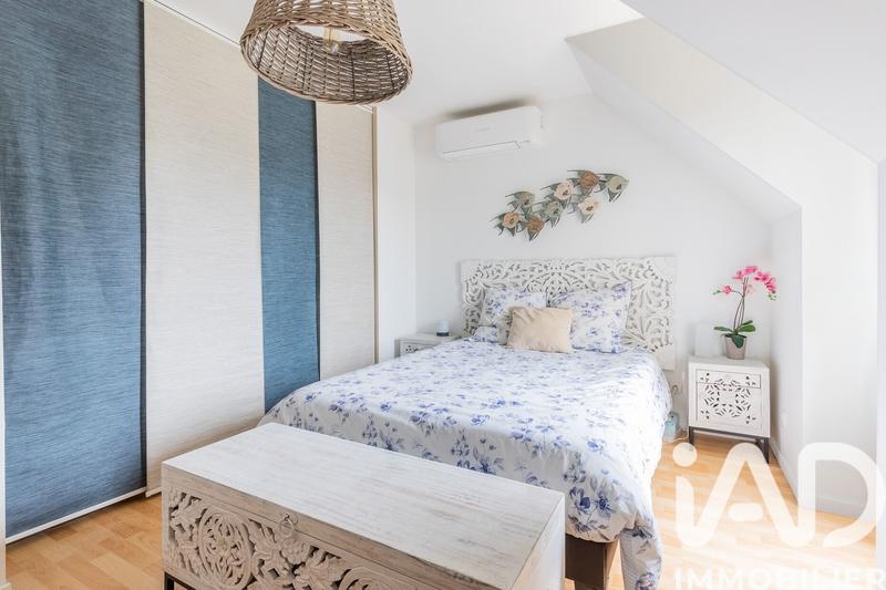 Maison - 92 m² - 6 pièces