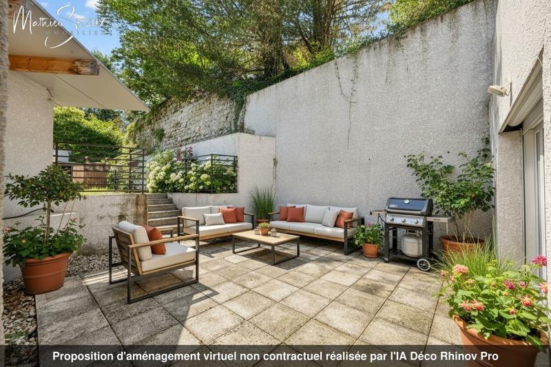 Maison - 274 m² - 9 pièces